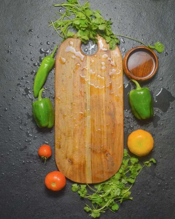 Brown_Premium_Wood_Chopping_Board_For_Kitchen