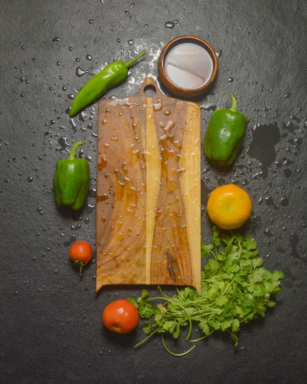 Brown_Premium_Wood_Chopping_Board_For_Kitchen