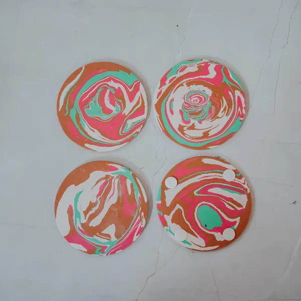 Pack_Of_4_Multicolor_Goldenrod_Synthetic_Marble_Coaster_For_Kitchen