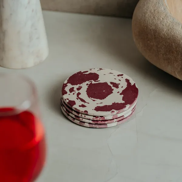 Pack_Of_4_White_&_Red_Slate_Grey_Minimalist_Coaster_For_Kitchen