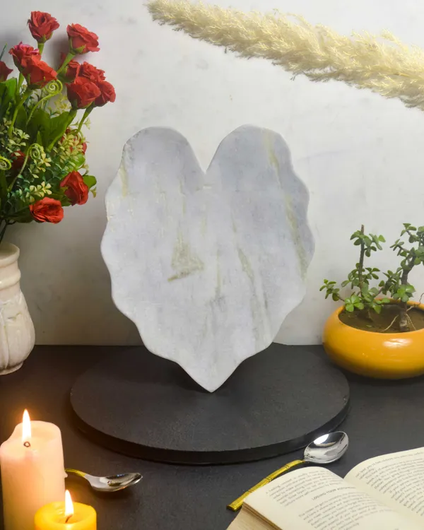 White_Large_Polished_Serving_Board_For_Kitchen
