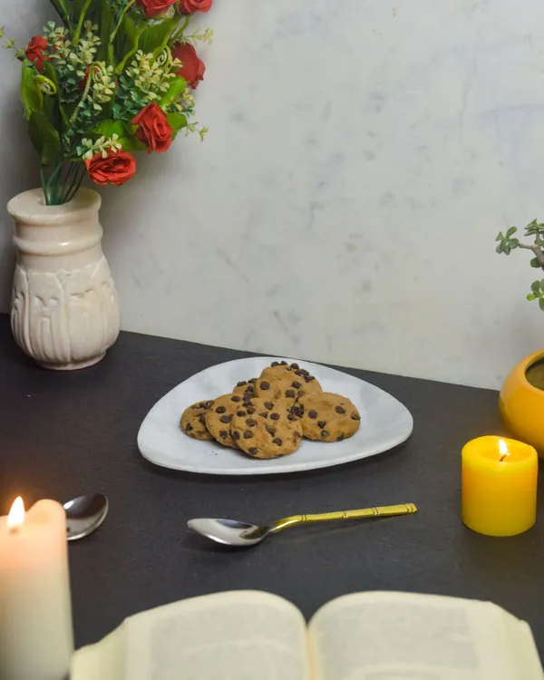 White_Midsize_Square_Kitchen_Platter_For_Kitchen