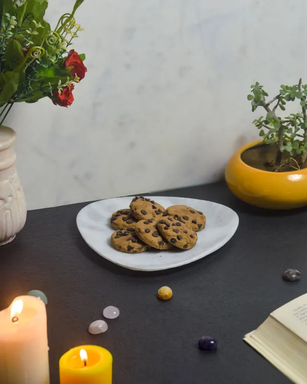 White_Midsize_Square_Kitchen_Platter_For_Kitchen