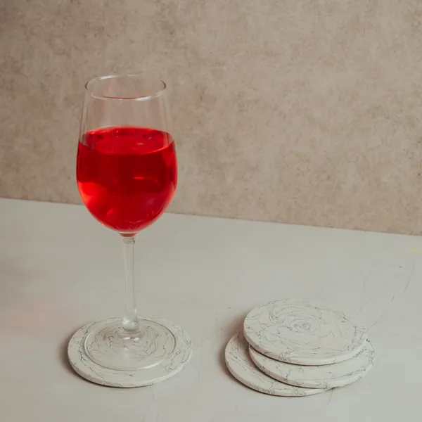 Pack_Of_4_Off_White_&_Grey_Bold_Swirl_Coaster_For_Kitchen