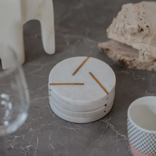 Pack_Of_4_White_Elegant_Brass_Pin_Coaster_For_Kitchen
