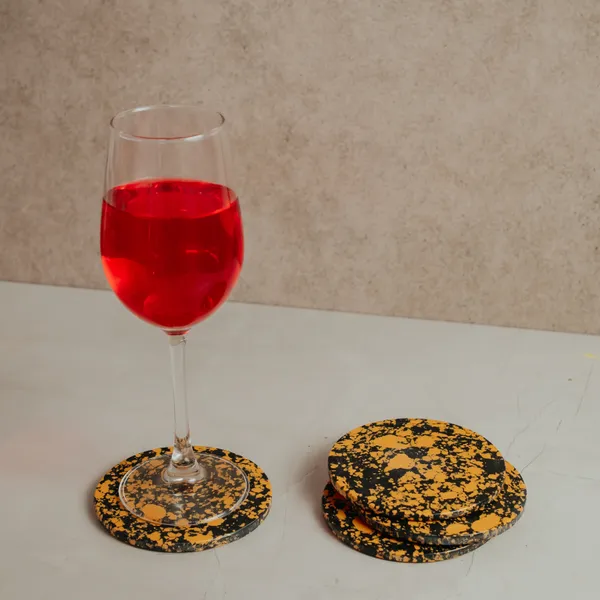 Pack_Of_4_Multicolor_Canary_Yellow_Polished_Coaster_For_Kitchen
