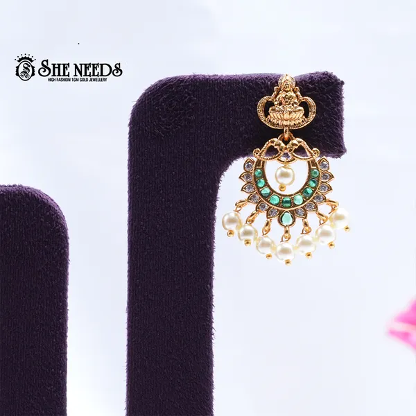 Green_Brass_Premium_&_elegant_Gold_Plated__Ear_Rings_For_Women