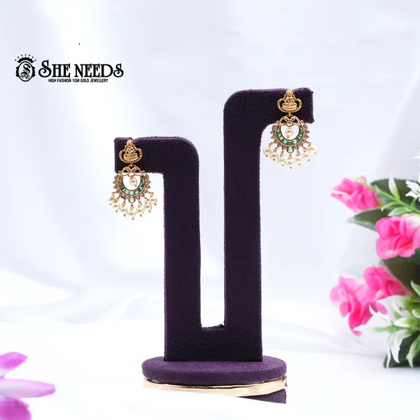 Green_Brass_Premium_&_elegant_Gold_Plated__Ear_Rings_For_Women