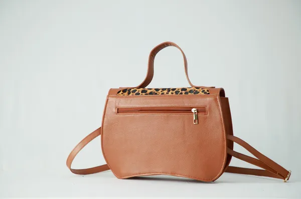 Tan_Leather_Premium_&_Elegant_Handbag_For_Women