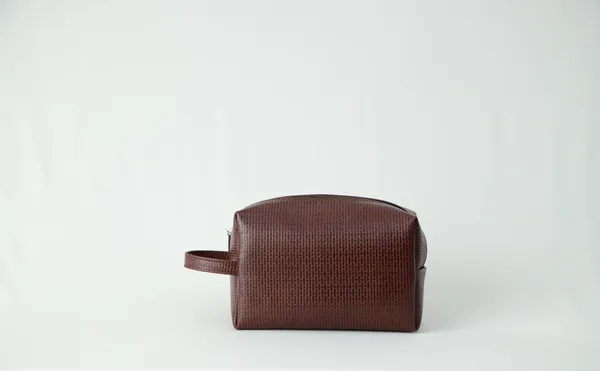 Essentrix_Brown_Leather_Premium_&_Elegant_Travel_Essentials_Kit_Bag
