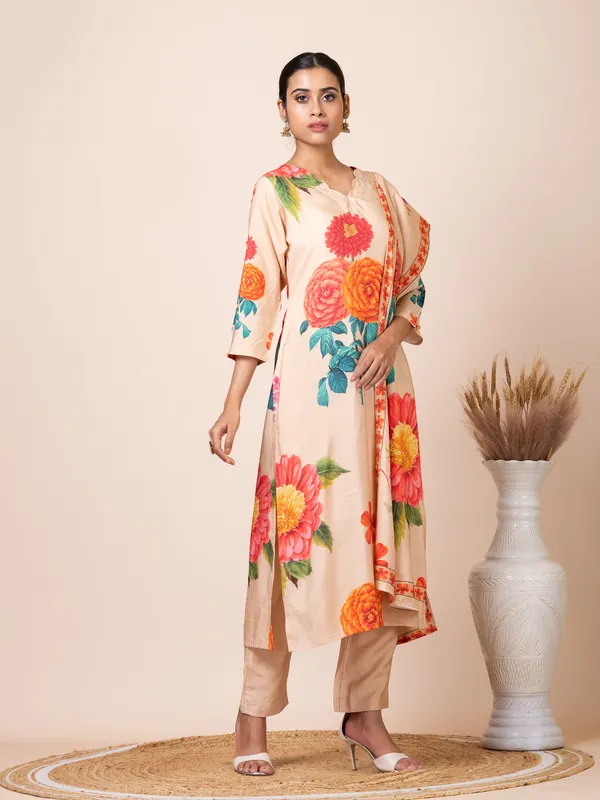 Beige_Muslin_Printed_Kurta_Set_For_Women