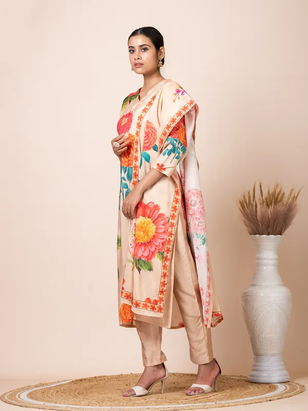 Beige_Muslin_Printed_Kurta_Set_For_Women