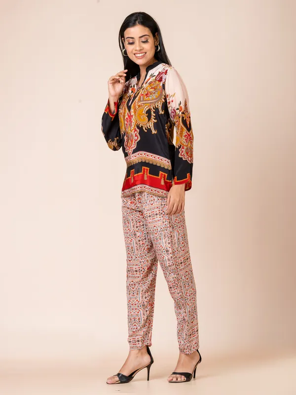 Black_Crepe_Printed_Co-Ord_Set_For_Women
