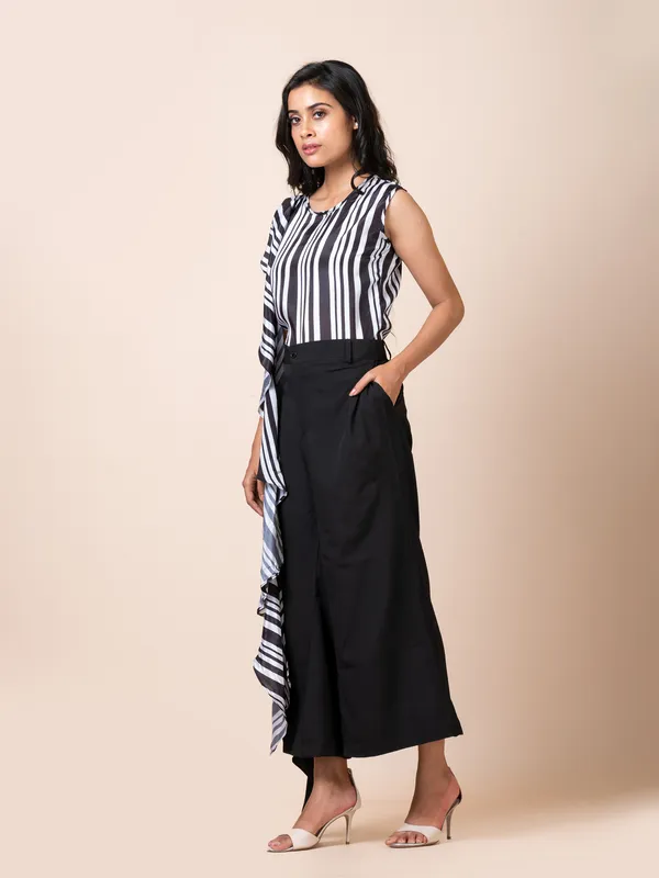Black_Satin_Printed_Co-Ord_Set_For_Women