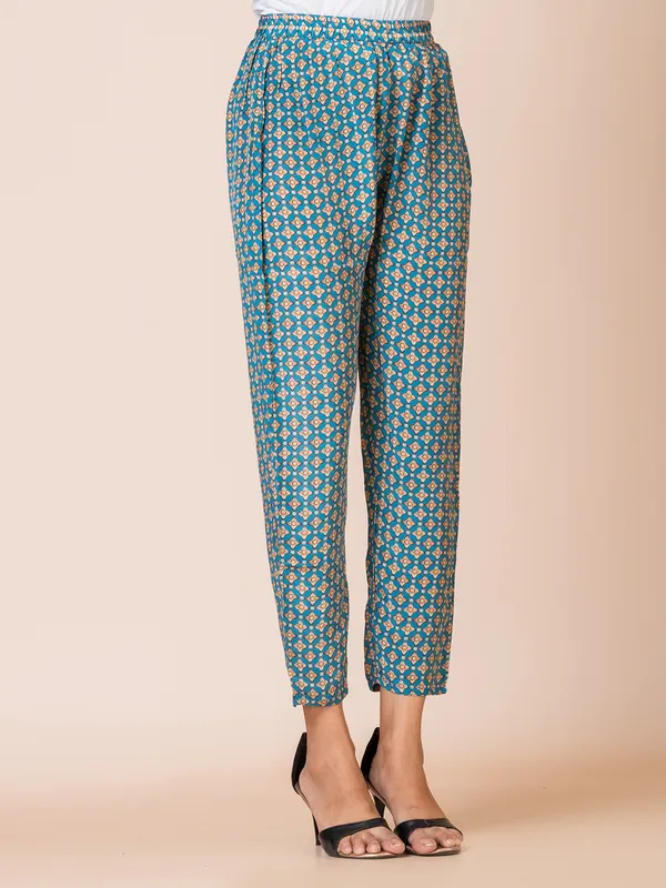 Blue_Crepe_Printed_Co-Ord_Set_For_Women