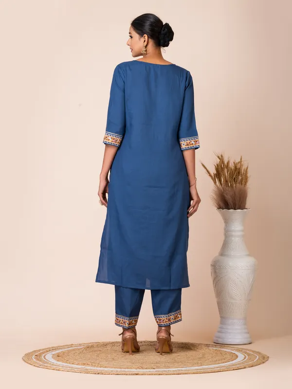Blue_Silk_Embroidered_Kurta_Set_For_Women