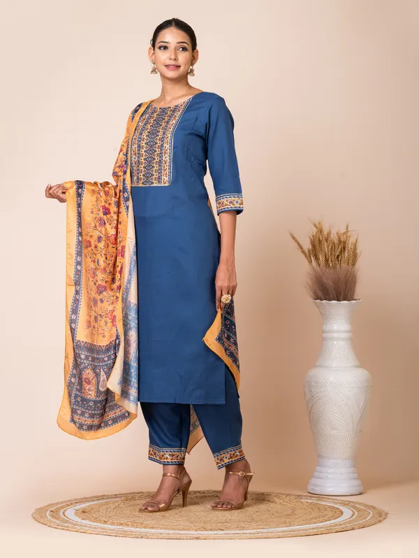 Blue_Silk_Embroidered_Kurta_Set_For_Women