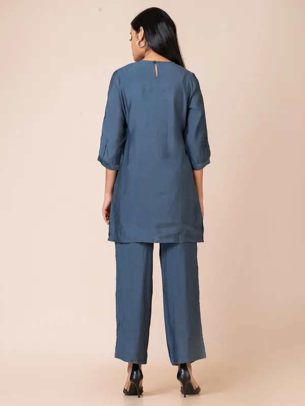 Grey_Silk_Embroidered_Co-Ord_Set_For_Women