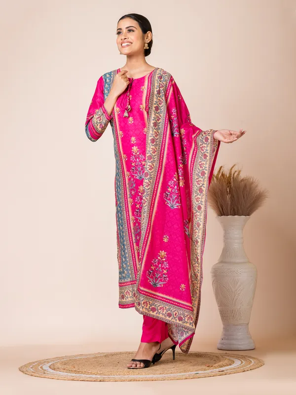 Magenta_Muslin_Printed_Kurta_Set_For_Women