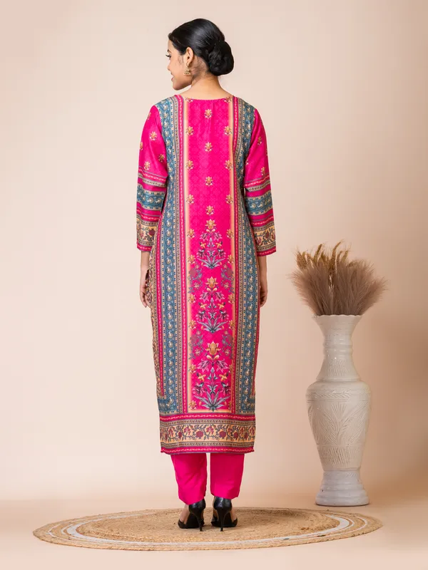 Magenta_Muslin_Printed_Kurta_Set_For_Women