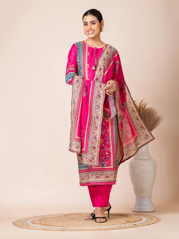 Magenta_Muslin_Printed_Kurta_Set_For_Women