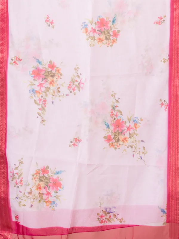 Magenta_Silk_Embroidered_Kurta_Set_For_Women