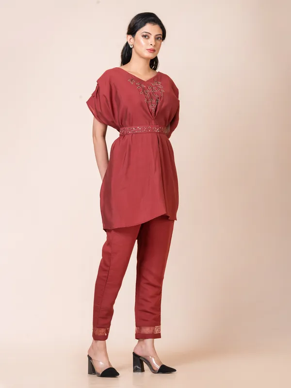 Maroon_Muslin_Embroidered_Co-Ord_Set_For_Women