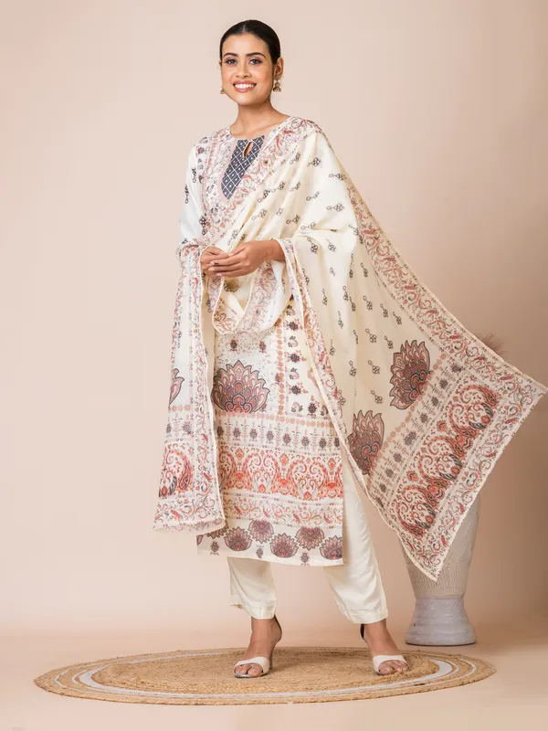Off-White_Muslin_Printed_Kurta_Set_For_Women