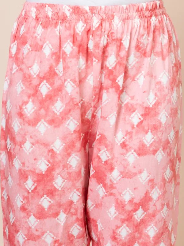 Pink_Cotton_Printed_Kurta_Set_For_Women