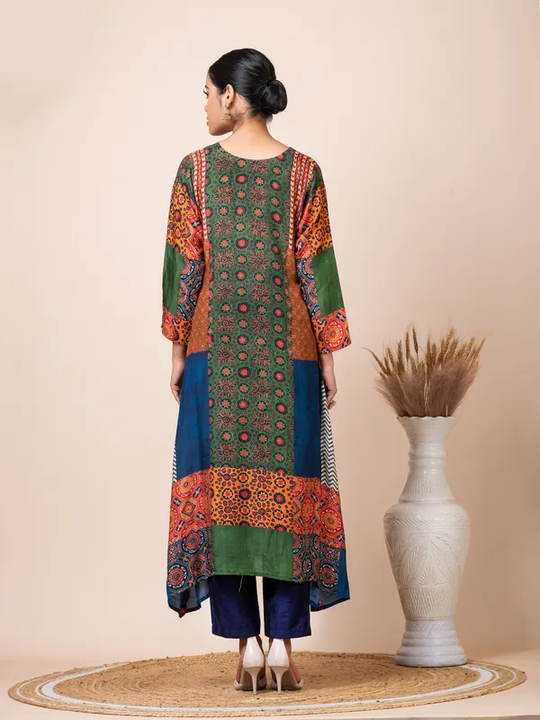 Multicolor_Muslin_Printed_A-Line_Kurta_With_Pant_For_Women