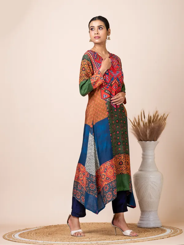 Multicolor_Muslin_Printed_A-Line_Kurta_With_Pant_For_Women