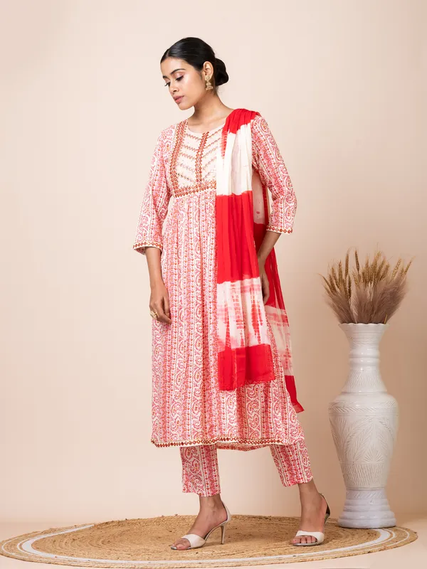 Pink_Cotton_Printed_Kurta_Set_For_Women