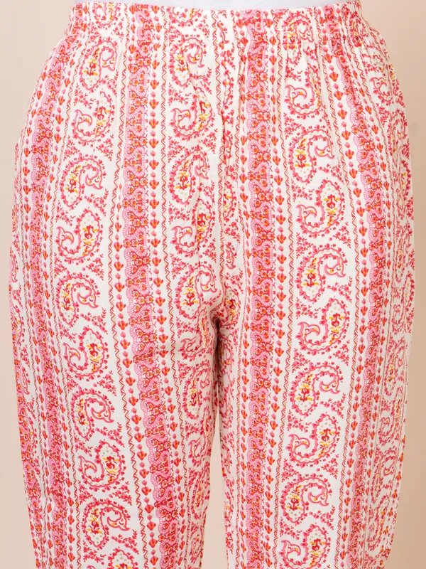 Pink_Cotton_Printed_Kurta_Set_For_Women