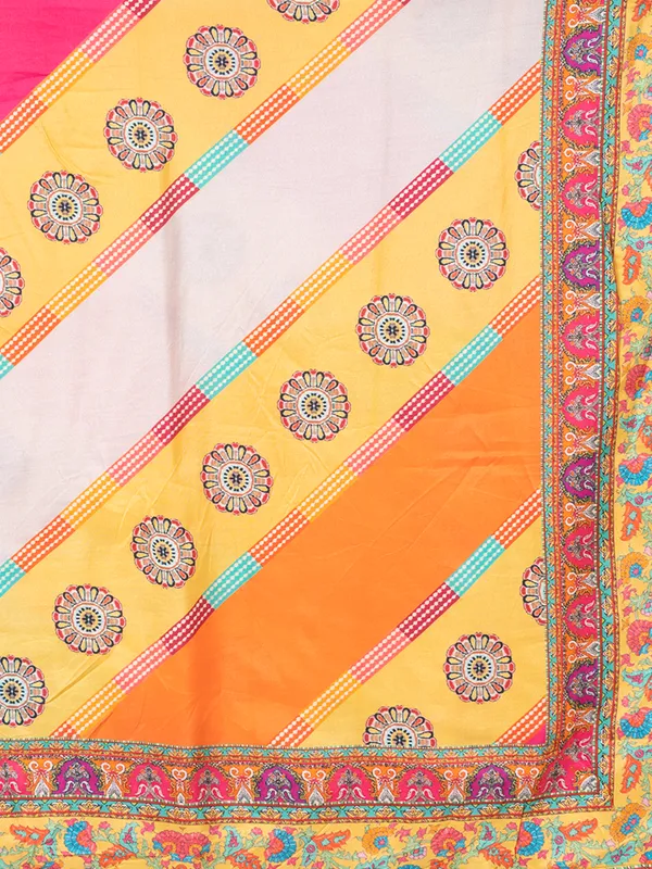 Multicolour_Muslin_Printed_Kurta_Set_For_Women