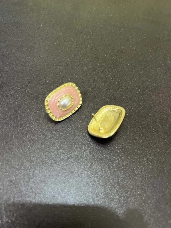 Pink_Gold_Pearl_Studs_Earrings_For_Women