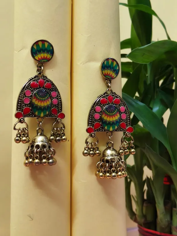 Golden_Modern_Earrings_For_Women