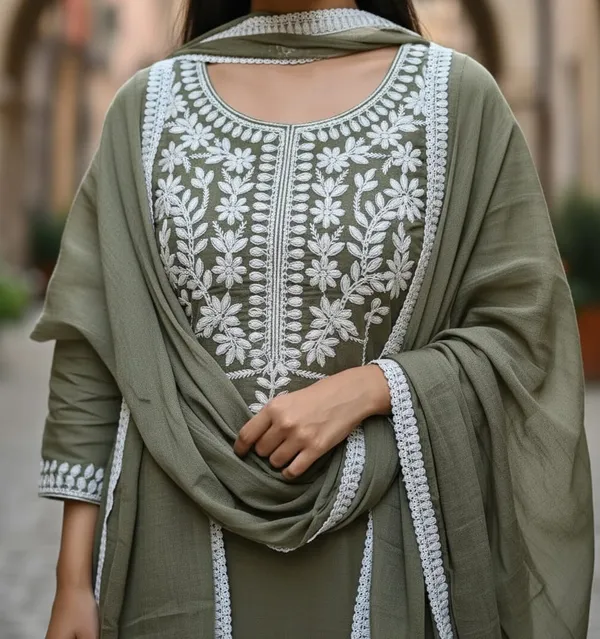 Grey_&_White_Grihani_Suit_Set_3Pc_For_Women