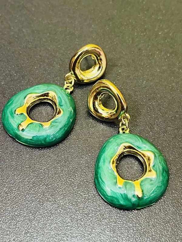 Green_Gold_Artistics_Hoops_Earrings_For_Women