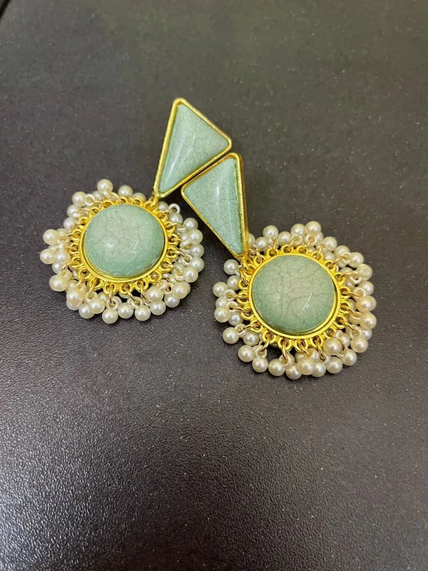Sea_Green_Sunehri_Royal_Earrings_For_Women