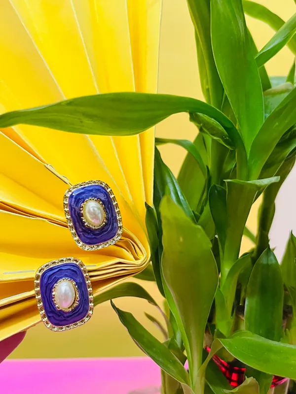 Purple_Gold_Pearl_Studs_Earrings_For_Women