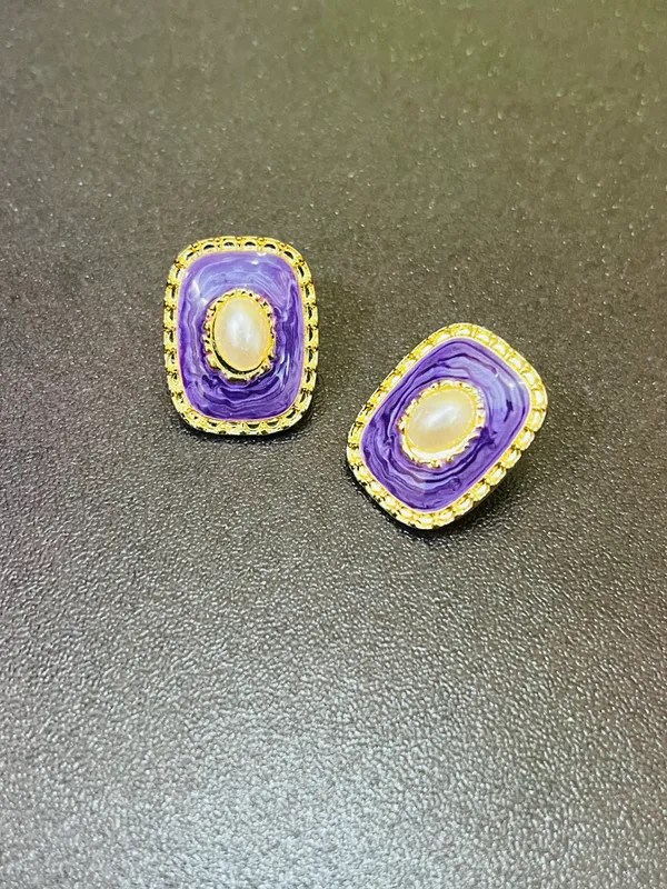 Purple_Gold_Pearl_Studs_Earrings_For_Women