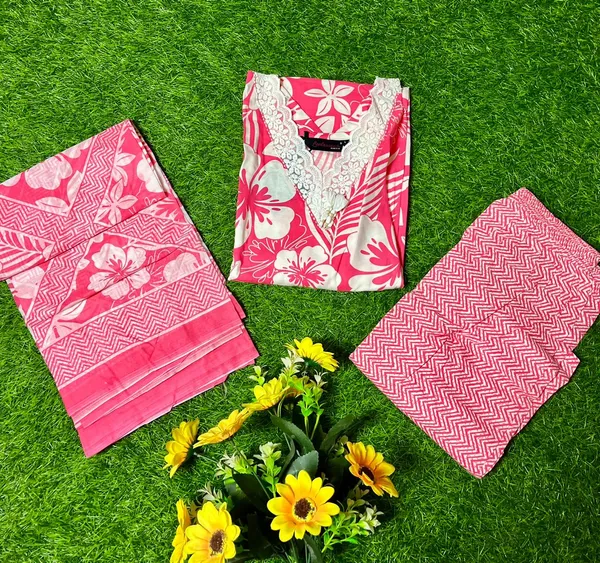 Pink_&_White_Madhurima_Handwork_Suit_3Pc_Suit_Set_For_Women