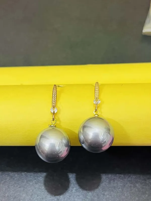 Grey_Chandni_Drop_Earrings_For_Women
