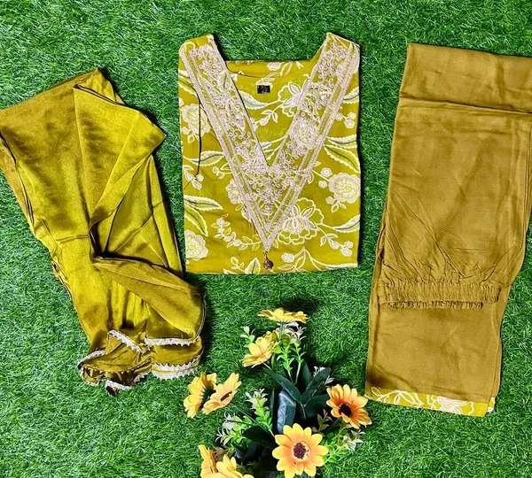 Olive_Green_Zari_Bloom_Kurta_Set_Suit_Set_For_Women