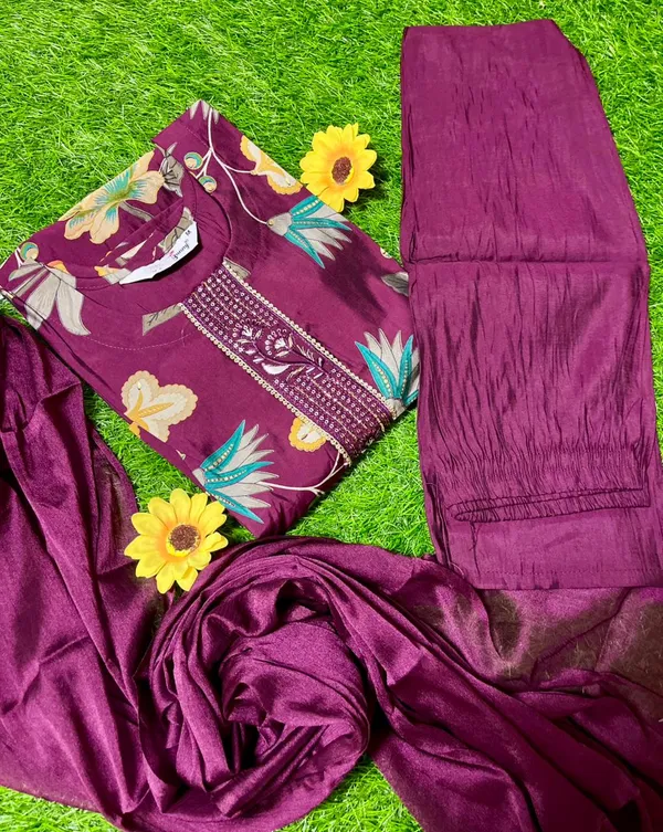 Purple_Kusumika_Suit_Set_For_Women