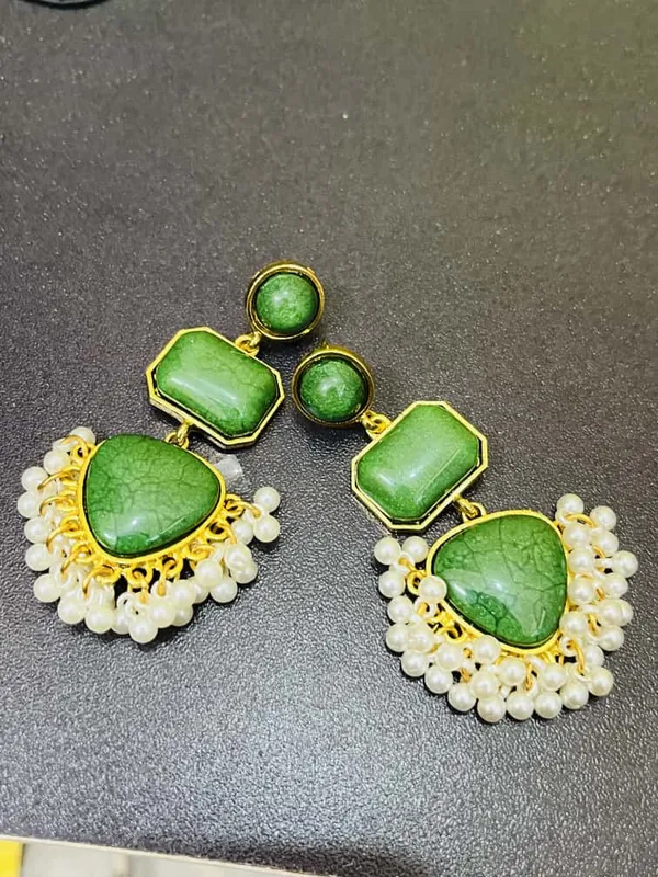 Green_Emerald_Royal_Earrings_For_Women