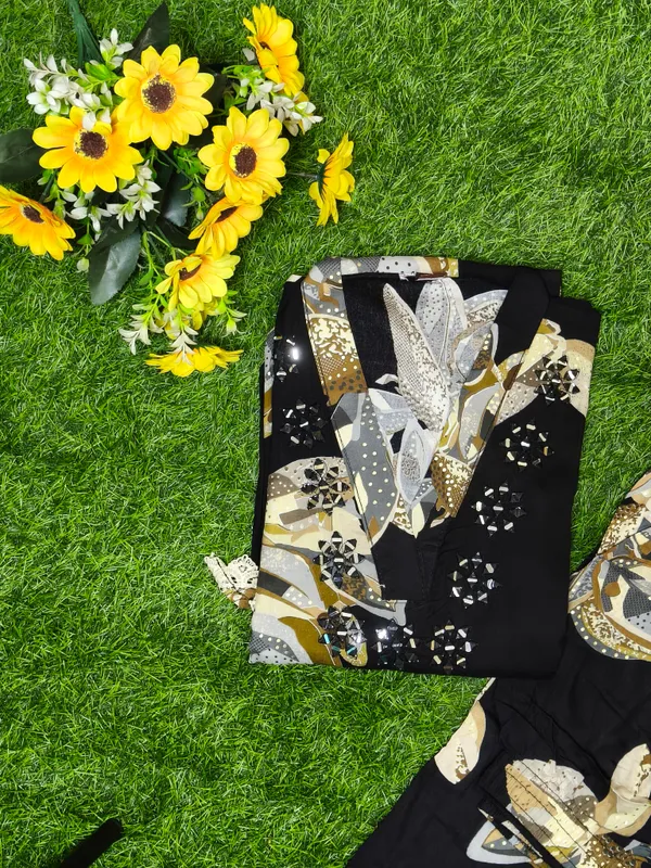 Back_Baaghini_Floral_Co-Ord_Set_For_Women