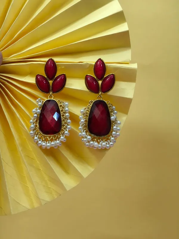 Red_Laali_Kanak_Earrings_For_Women