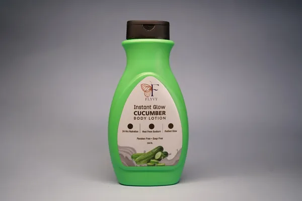 Body_Lotion_For_Moisturizing_Skin,_Prevents_Dryness,_Softens_And_Smoothens