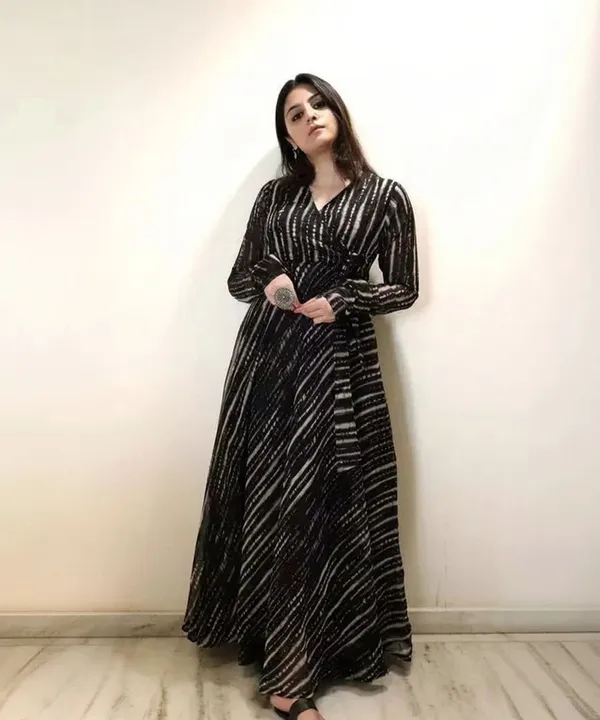Black_&_White_Premium_Georgette_Printed_Dress_For_Women